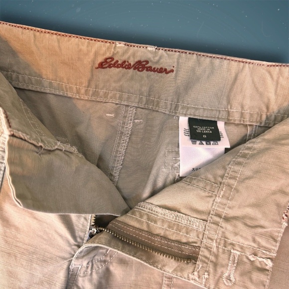 Eddie Bauer Size 8 Khaki Roll-up Pants Y2K Embroidered Detail - Picture 5 of 12